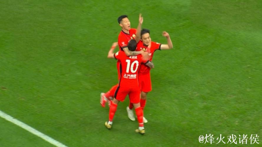 动刀别动到大动脉就行!今年海港出场四大天王 维塔尔最猛 动刀别动到大动脉就行!今年海港出场四大天王 维塔尔最猛